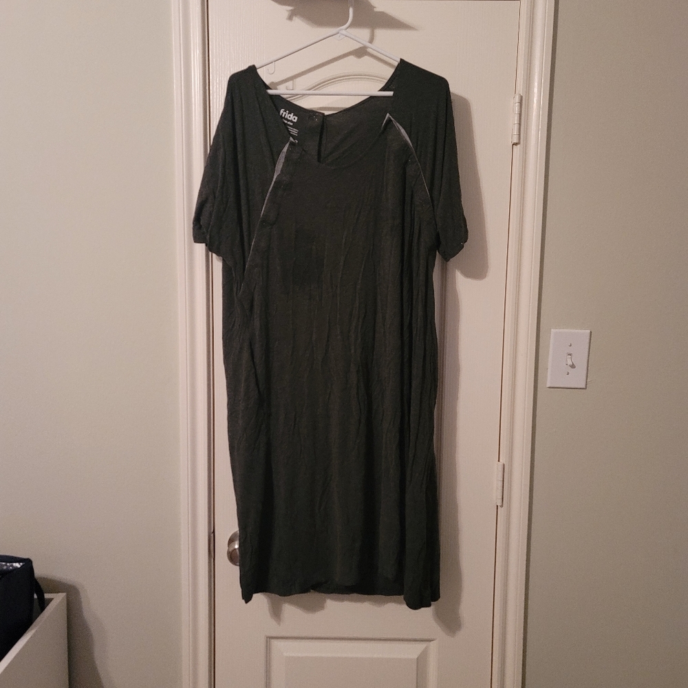 Frida Delivery and Nursing Gown